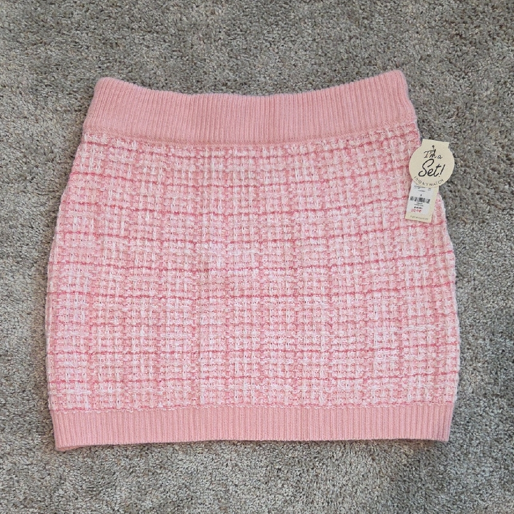 Francesca's Collections Pink Pencil Skirt